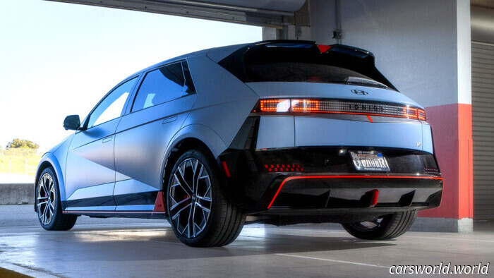 Aparentemente necesitas el permiso de Hyundai para cambiar tus propios frenos | Carscoops